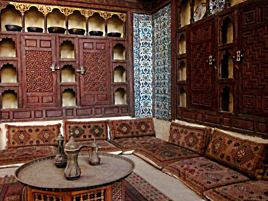Цветовая гамма и декор в арабском стиле