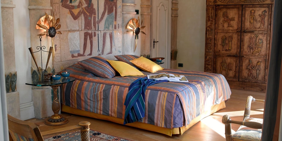 Пример интерьера спальни в египетском стиле